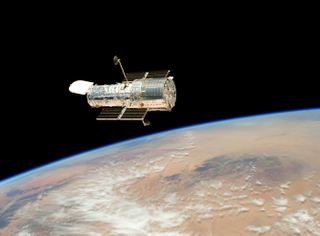 Illustration for article titled Hubble’s Chief Scientist Explains How the Telescope Got Off the Ground